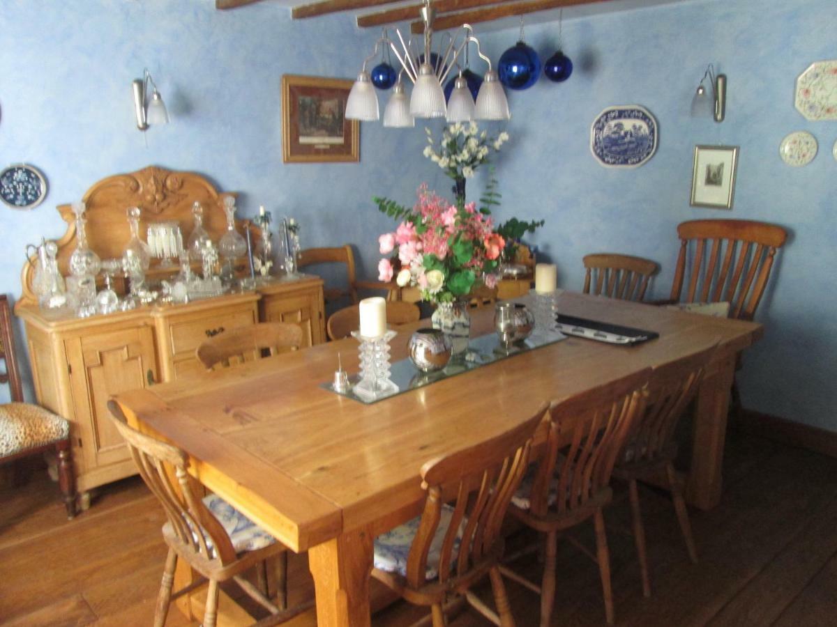 Clayton Wickham Farmhouse Hurstpierpoint Exterior photo