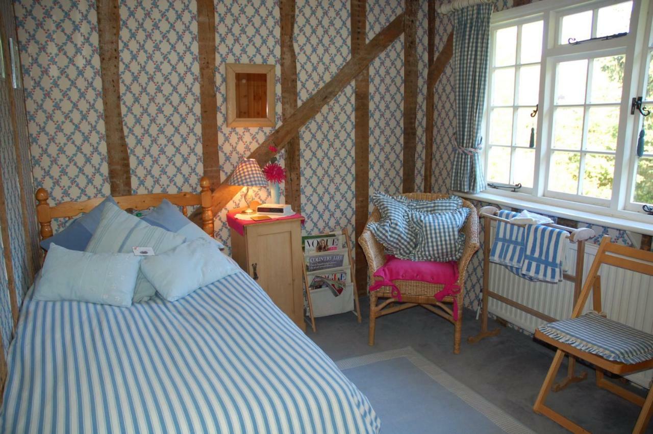 Clayton Wickham Farmhouse Hurstpierpoint Exterior photo